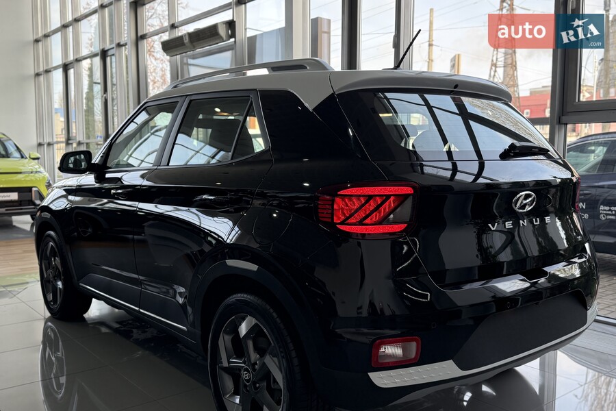 Hyundai Venue - фото 7