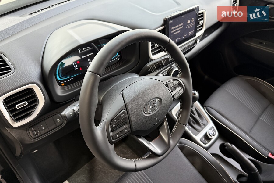 Hyundai Venue - фото 18