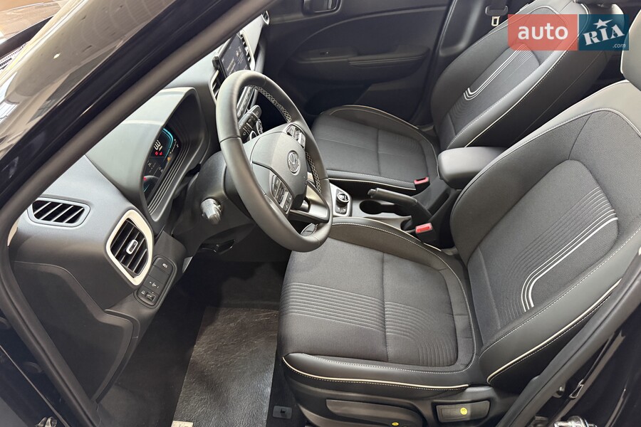 Hyundai Venue - фото 17