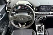 Hyundai Venue - фото 20