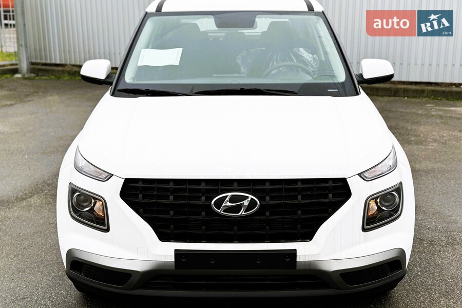 Hyundai Venue - фото 1