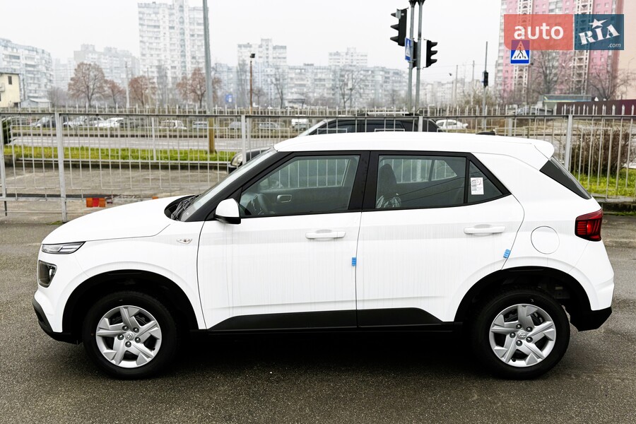 Hyundai Venue - фото 5