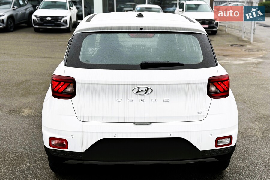 Hyundai Venue - фото 7
