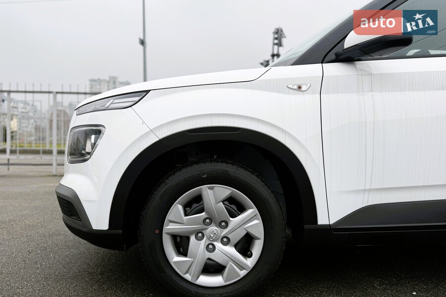 Hyundai Venue - фото 9