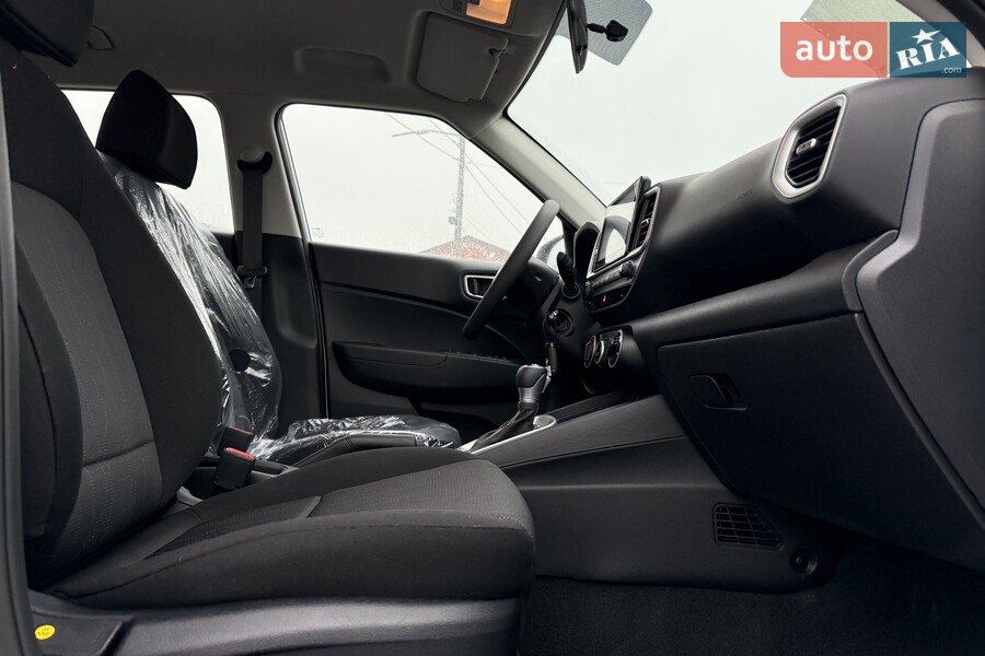 Hyundai Venue - фото 14