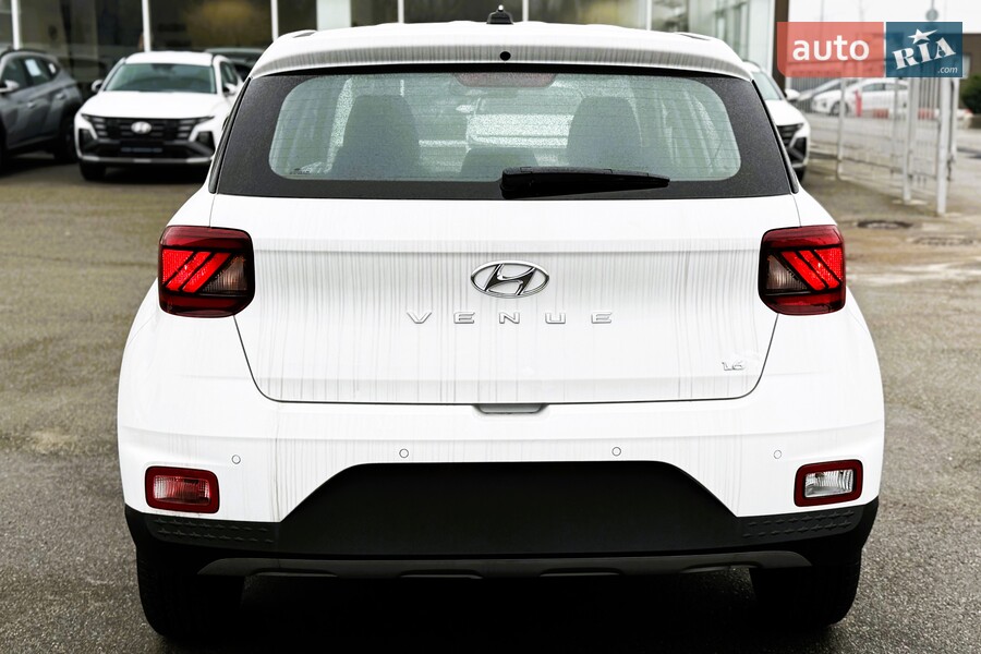 Hyundai Venue - фото 7