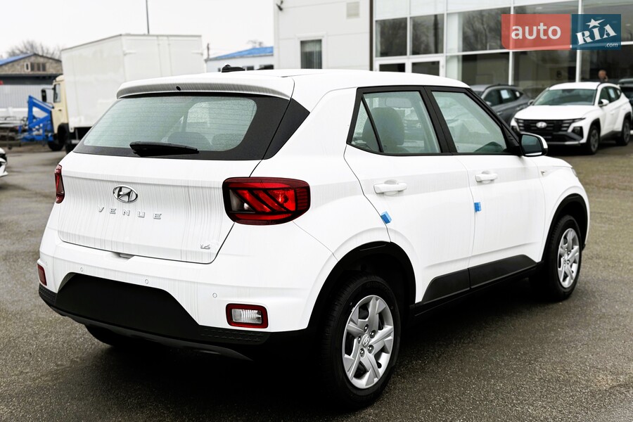 Hyundai Venue - фото 9