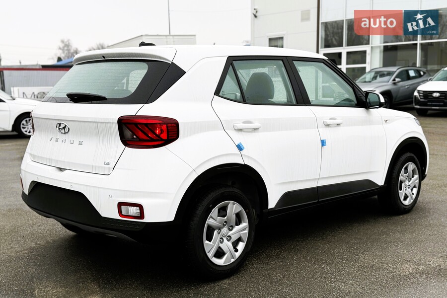 Hyundai Venue - фото 8