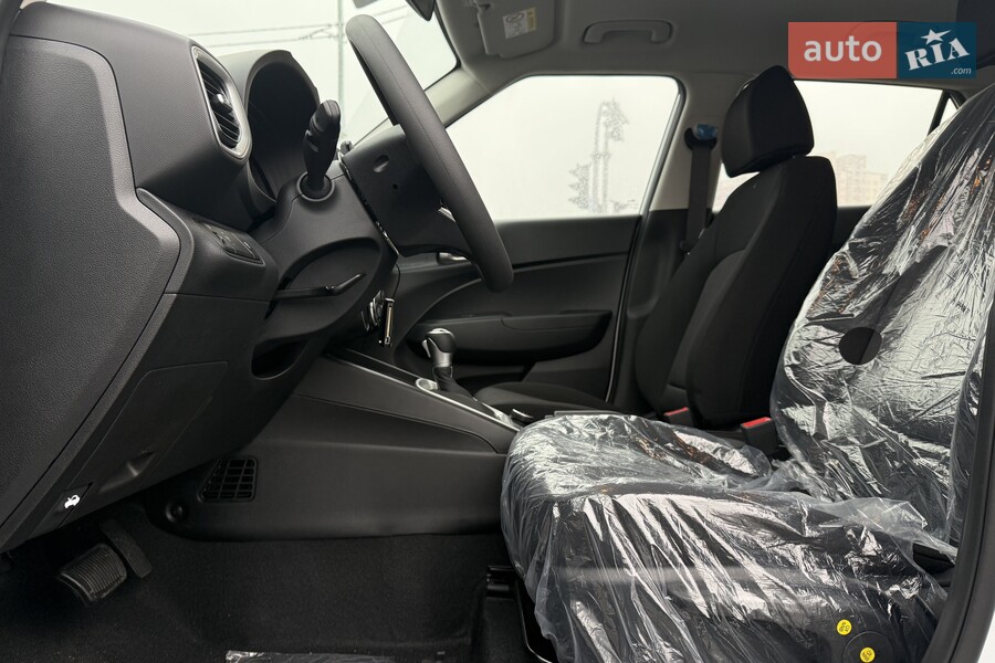 Hyundai Venue - фото 21