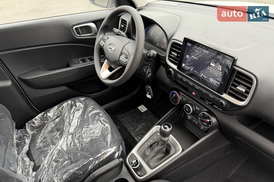 Hyundai Venue - фото 19