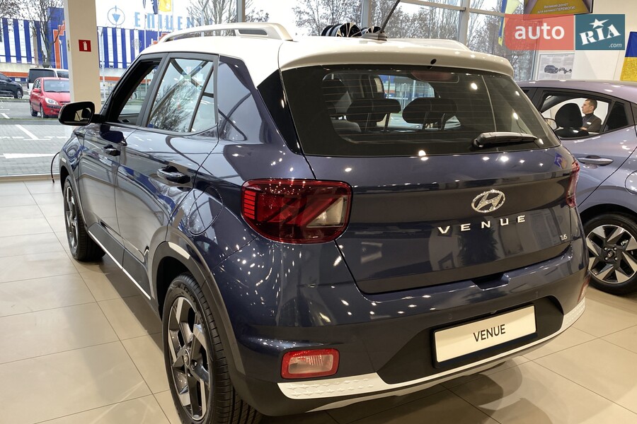 Hyundai Venue - фото 10