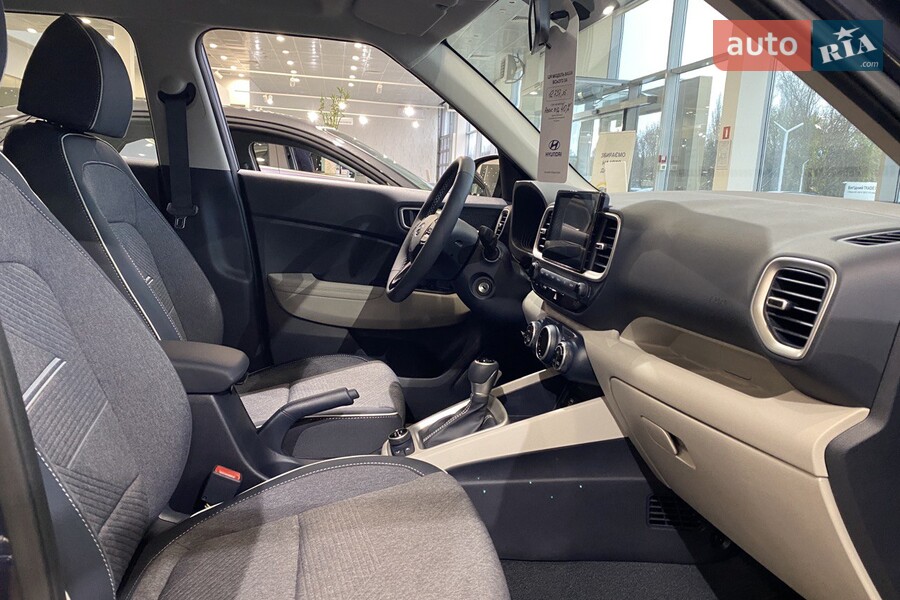 Hyundai Venue - фото 14