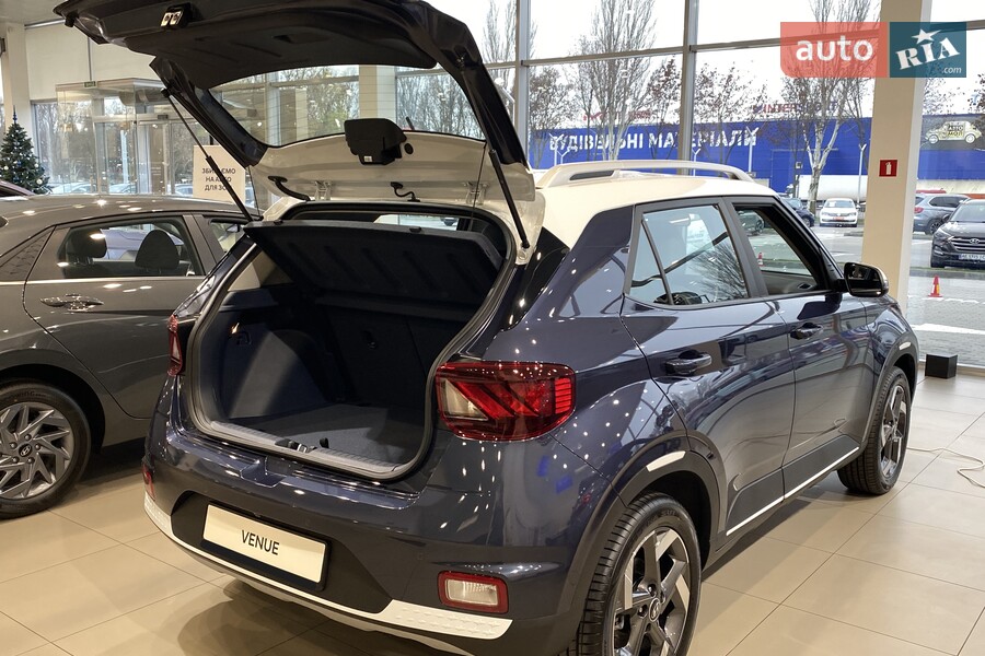 Hyundai Venue - фото 12