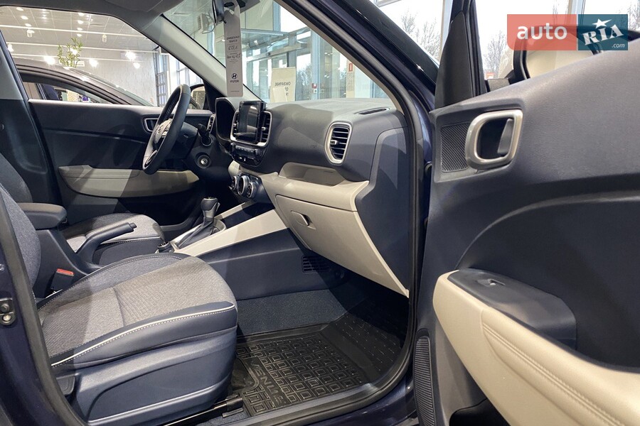 Hyundai Venue - фото 18