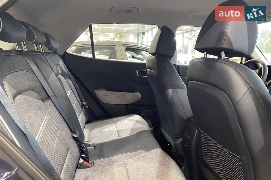 Hyundai Venue - фото 19