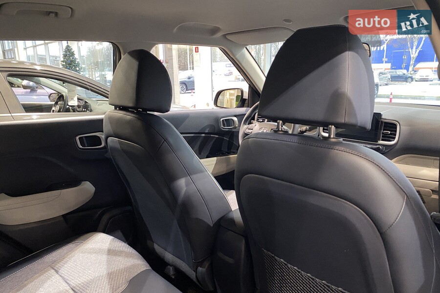 Hyundai Venue - фото 23