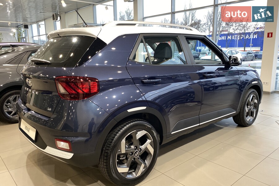 Hyundai Venue - фото 8