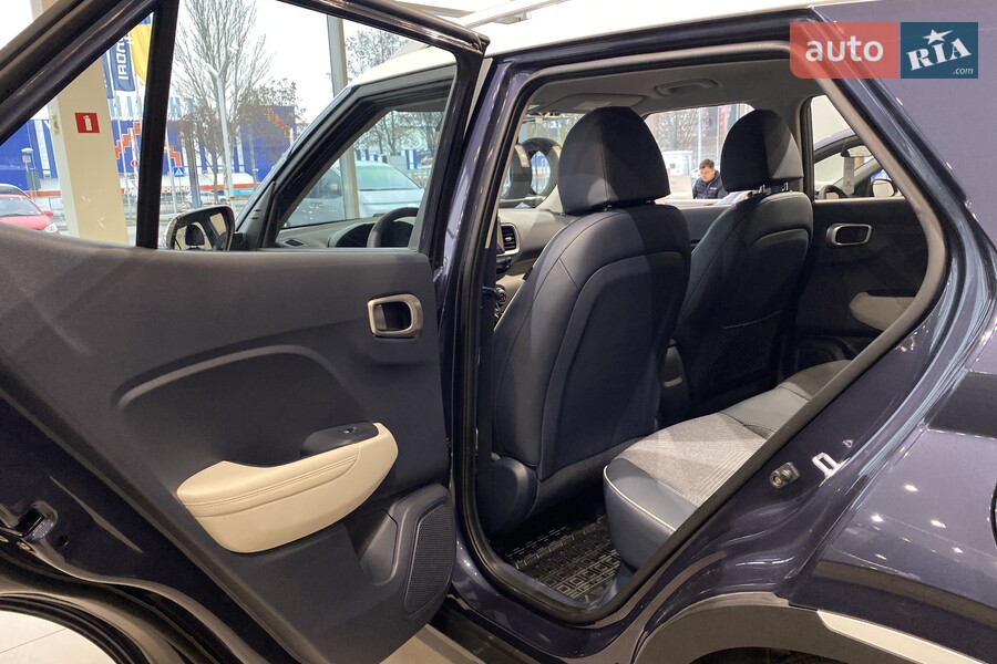 Hyundai Venue - фото 27