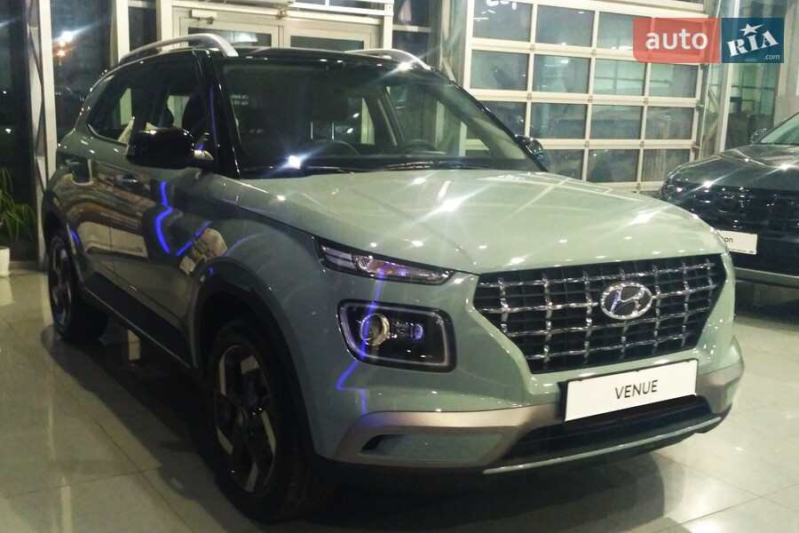 Hyundai Venue - фото 1