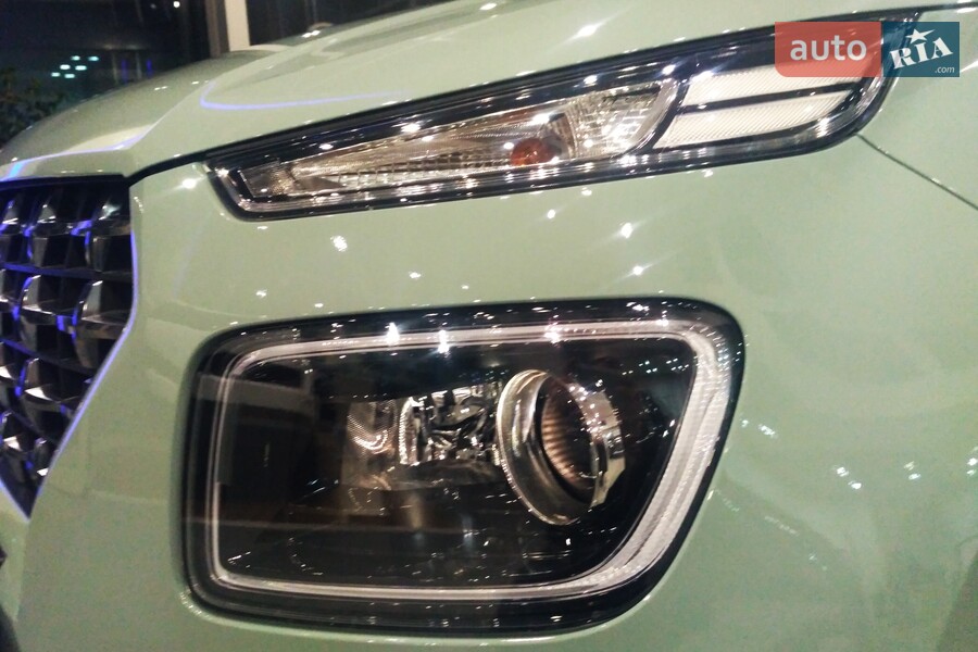 Hyundai Venue - фото 5