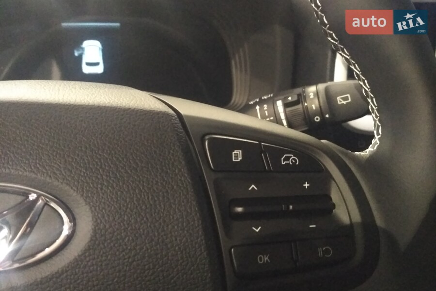 Hyundai Venue - фото 9