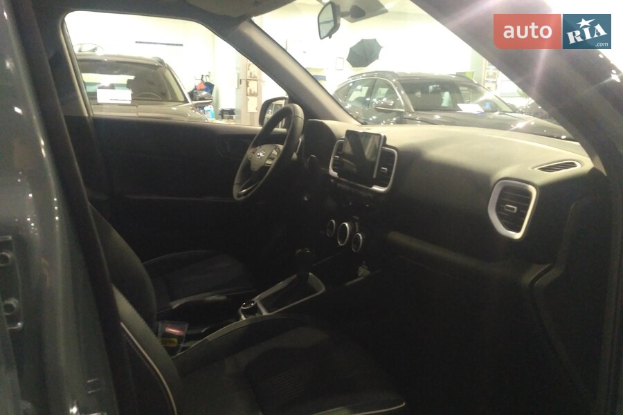 Hyundai Venue - фото 12