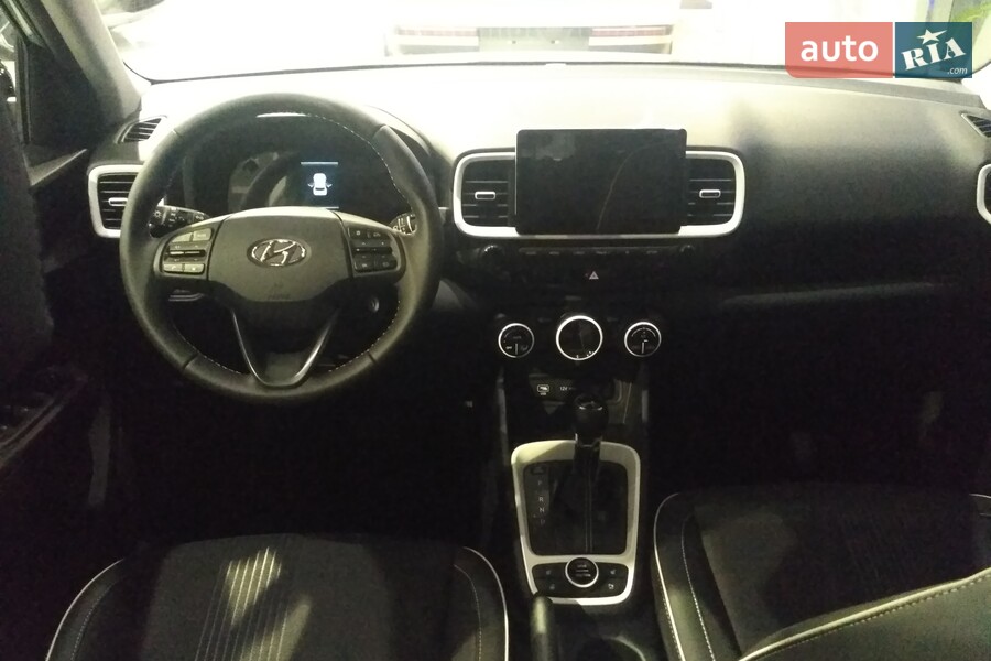Hyundai Venue - фото 15
