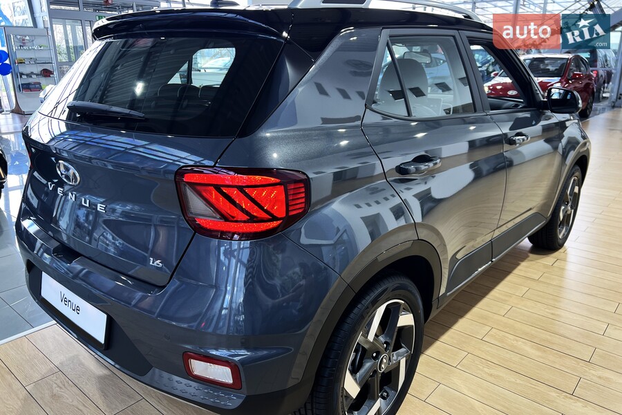 Hyundai Venue - фото 10