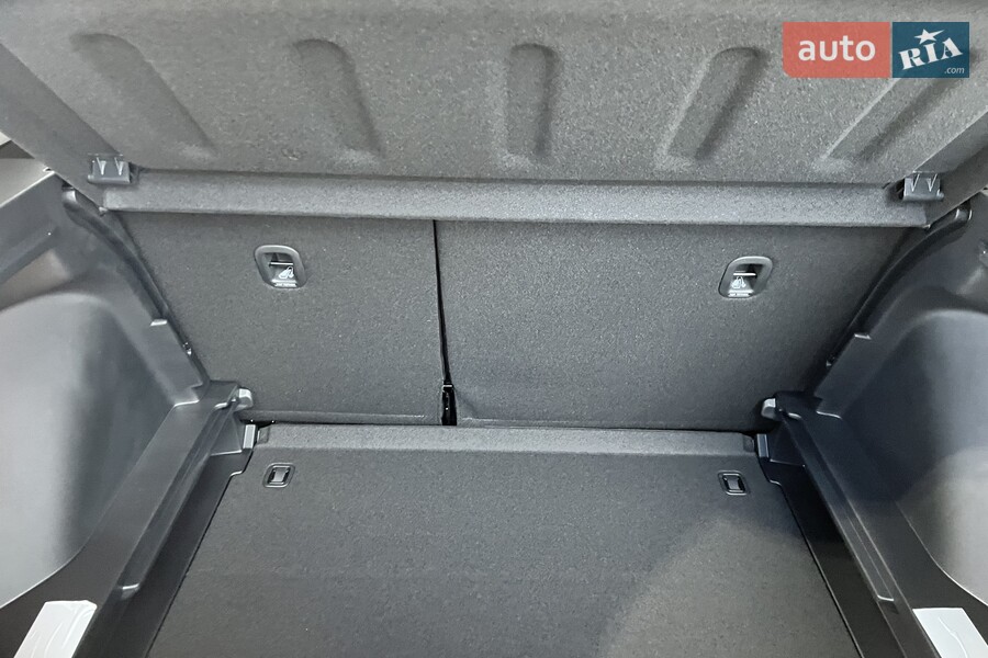 Hyundai Venue - фото 20