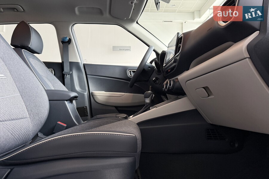 Hyundai Venue - фото 18