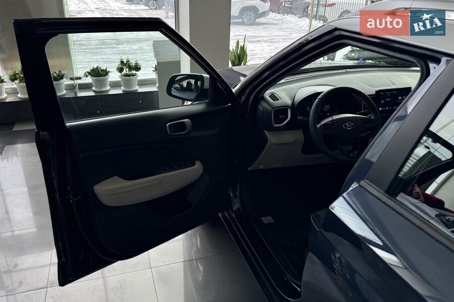 Hyundai Venue - фото 21