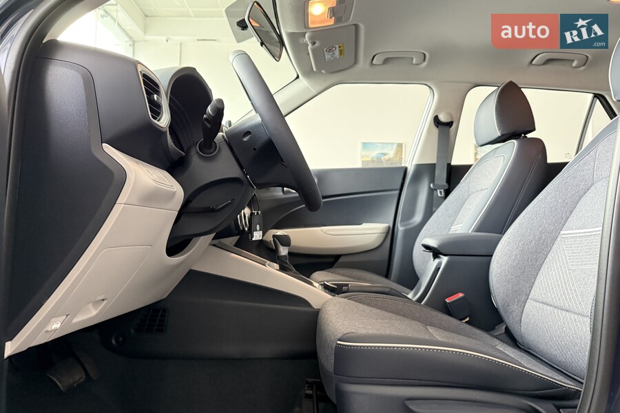 Hyundai Venue - фото 23