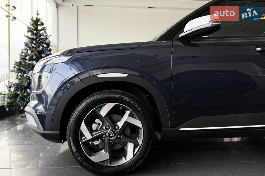 Hyundai Venue - фото 11