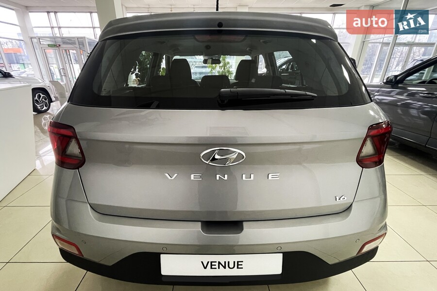 Hyundai Venue - фото 8