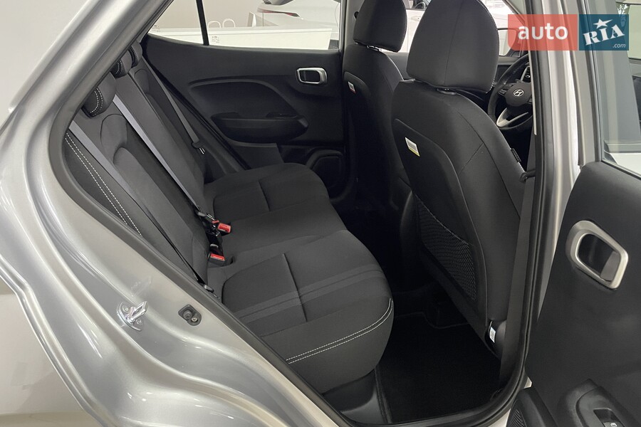 Hyundai Venue - фото 19