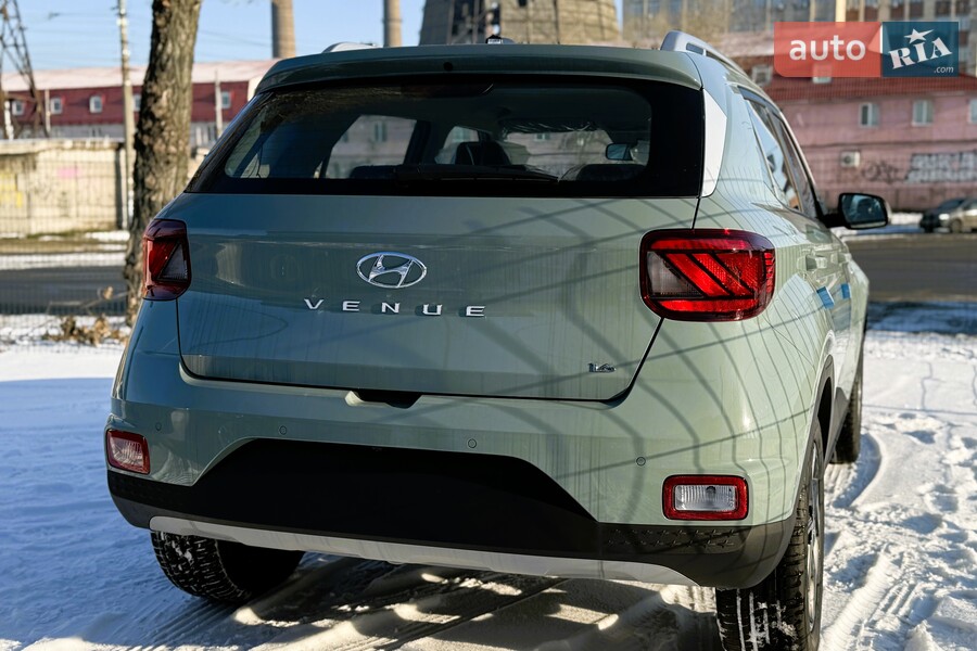 Hyundai Venue - фото 8
