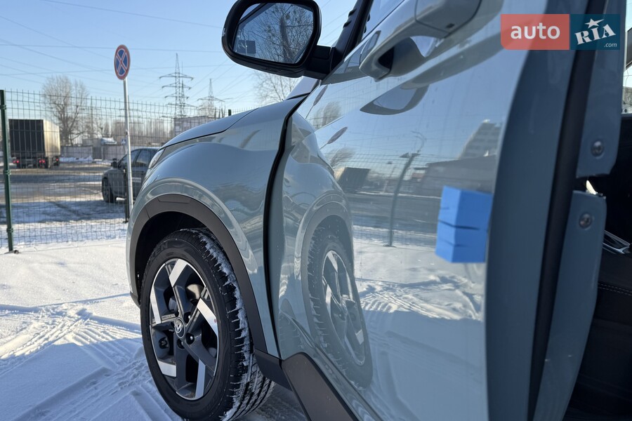 Hyundai Venue - фото 9