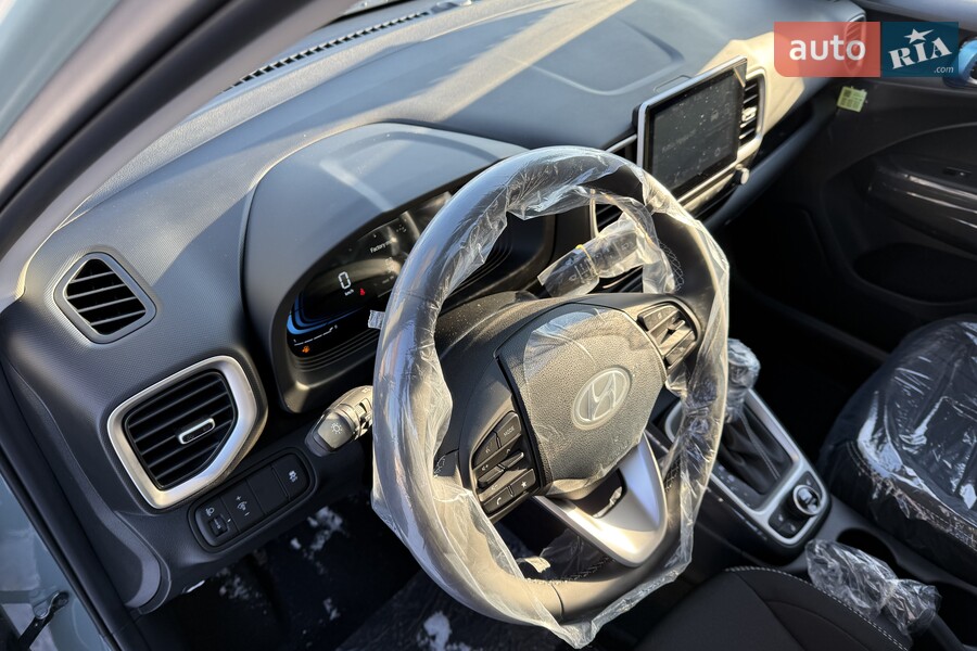 Hyundai Venue - фото 15