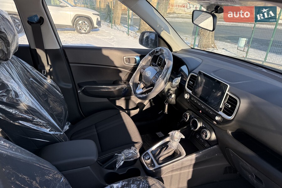 Hyundai Venue - фото 22