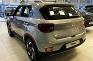 Hyundai Venue - фото 8