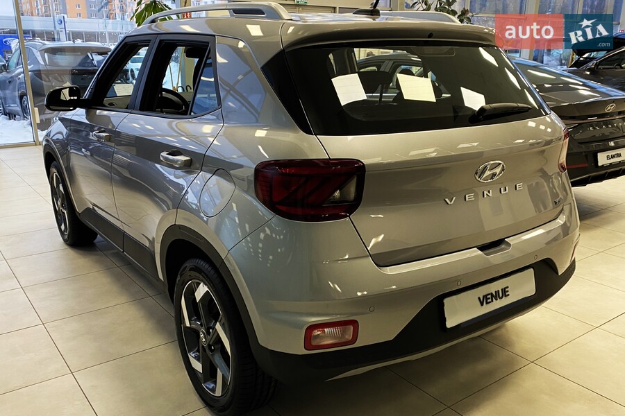 Hyundai Venue - фото 8