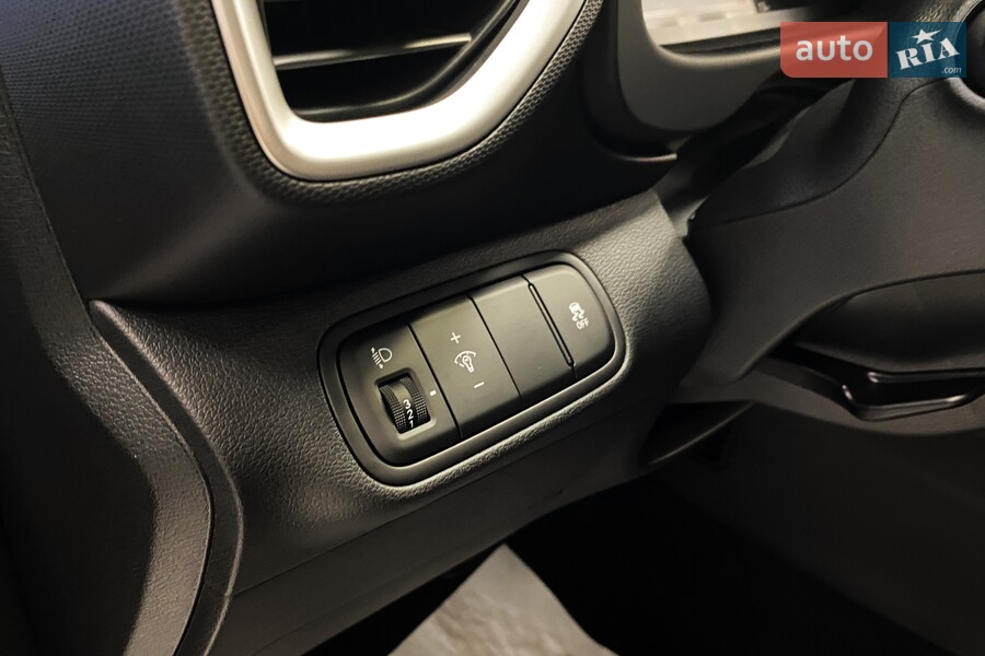 Hyundai Venue - фото 14