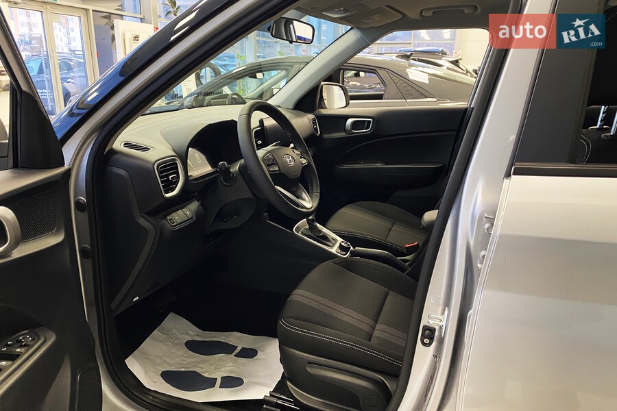 Hyundai Venue - фото 16