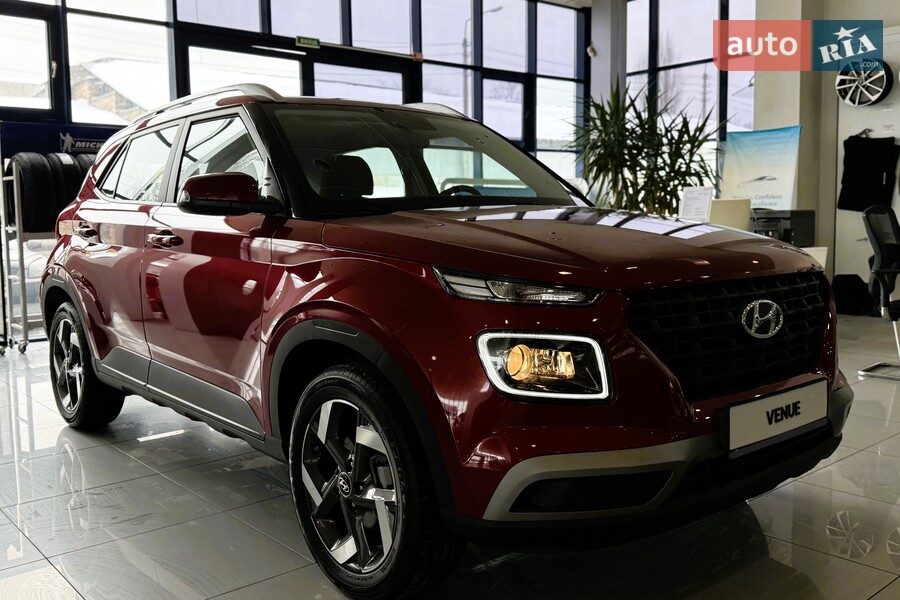 Hyundai Venue - фото 1