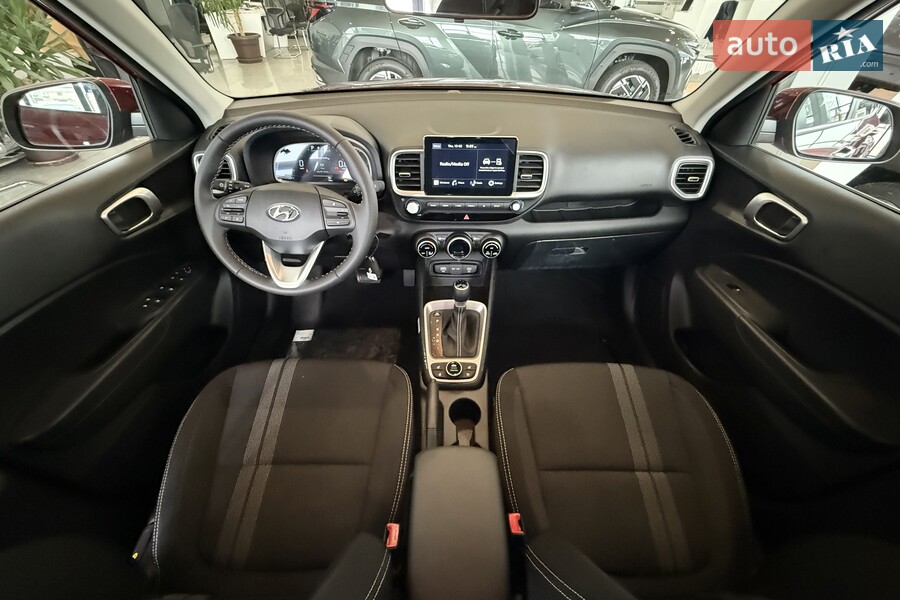 Hyundai Venue - фото 15