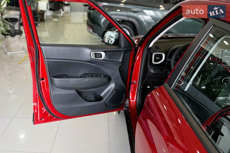 Hyundai Venue - фото 14