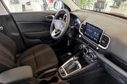 Hyundai Venue - фото 21