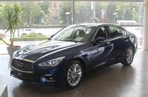 Infiniti Q50 Pure