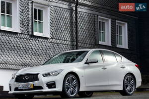Infiniti Q50 2018 року