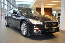 Infiniti Q50 Pure